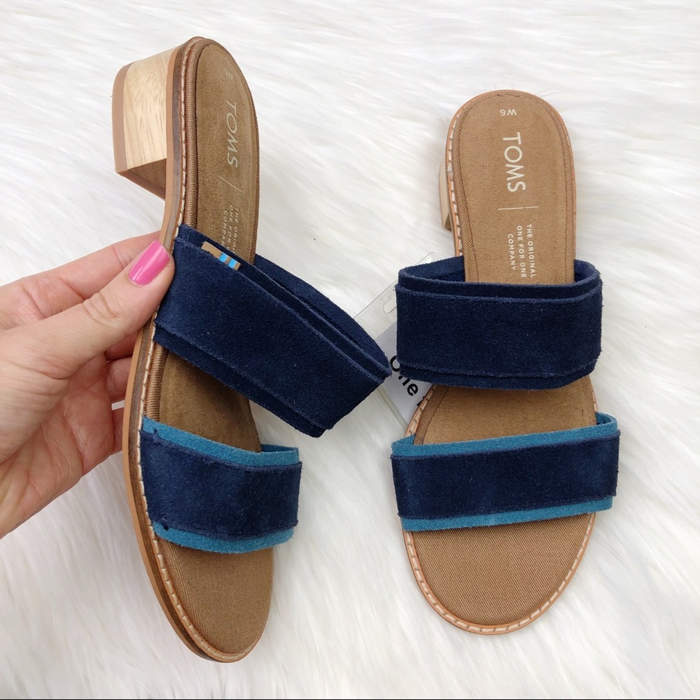 New TOMS Mariposa Navy Blue Suede Sandals - Picture 1 of 10